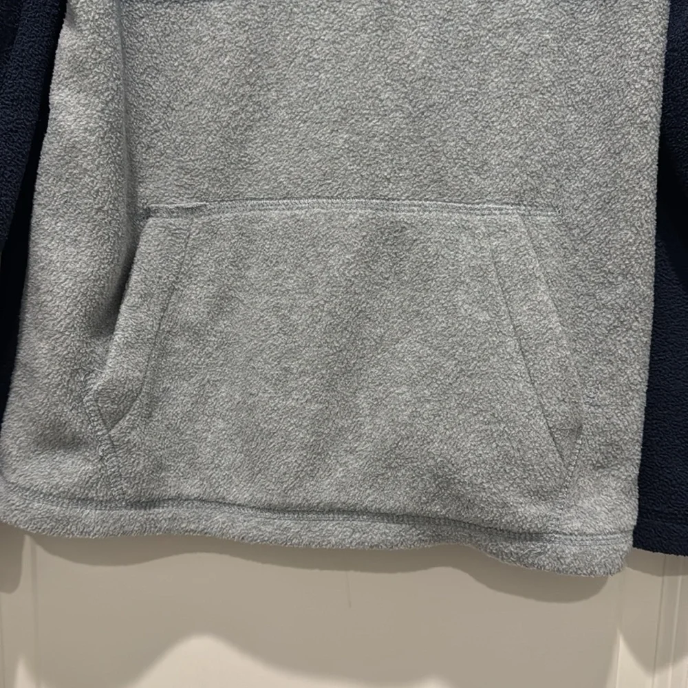 The Children’s Place 1/4 zip fleece navy and gray boys 7-8